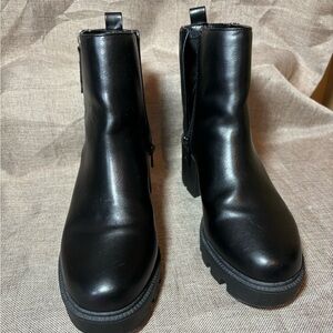 Dolce Vita Nicola Side Zip Ankle Chunky Heel Black Size 7
